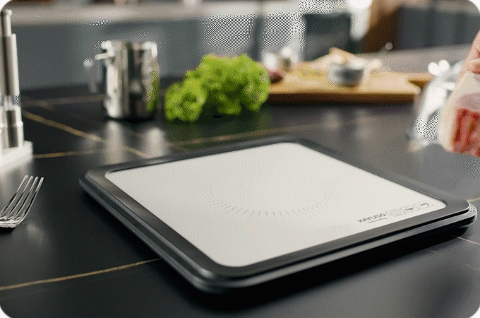 6.KAYUSO Quick Defrosting Tray, Plasma Lock Freshness Technology